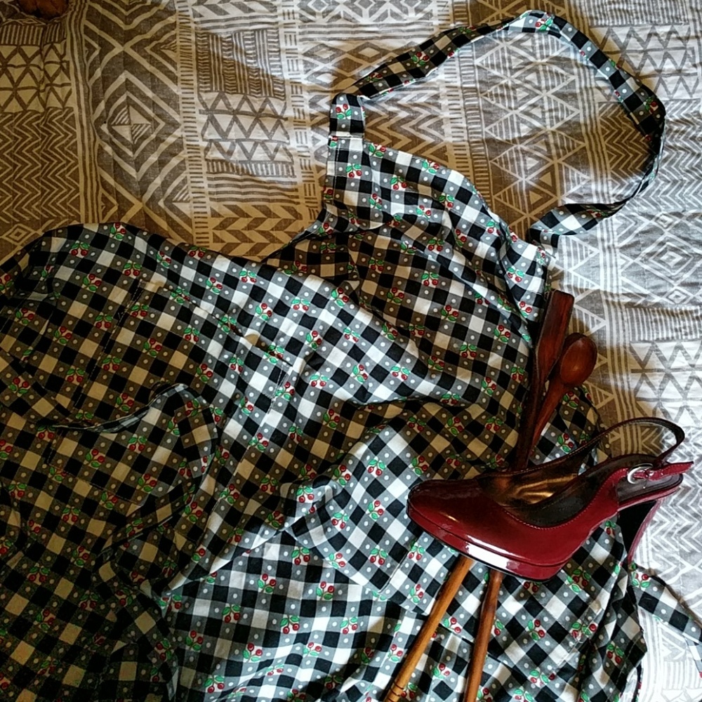 Cute Cherry Plaid Apron
